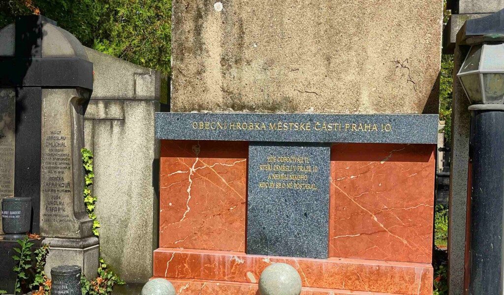 hřbitov